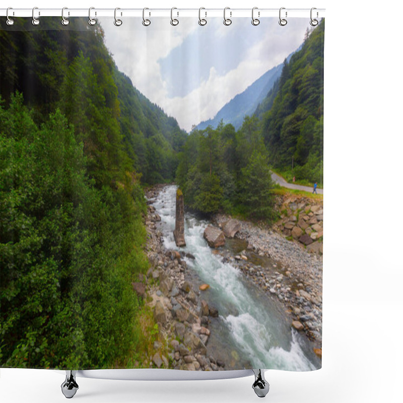 Personality  Old Historical Stone Bridges And Nature Scenery Shower Curtains