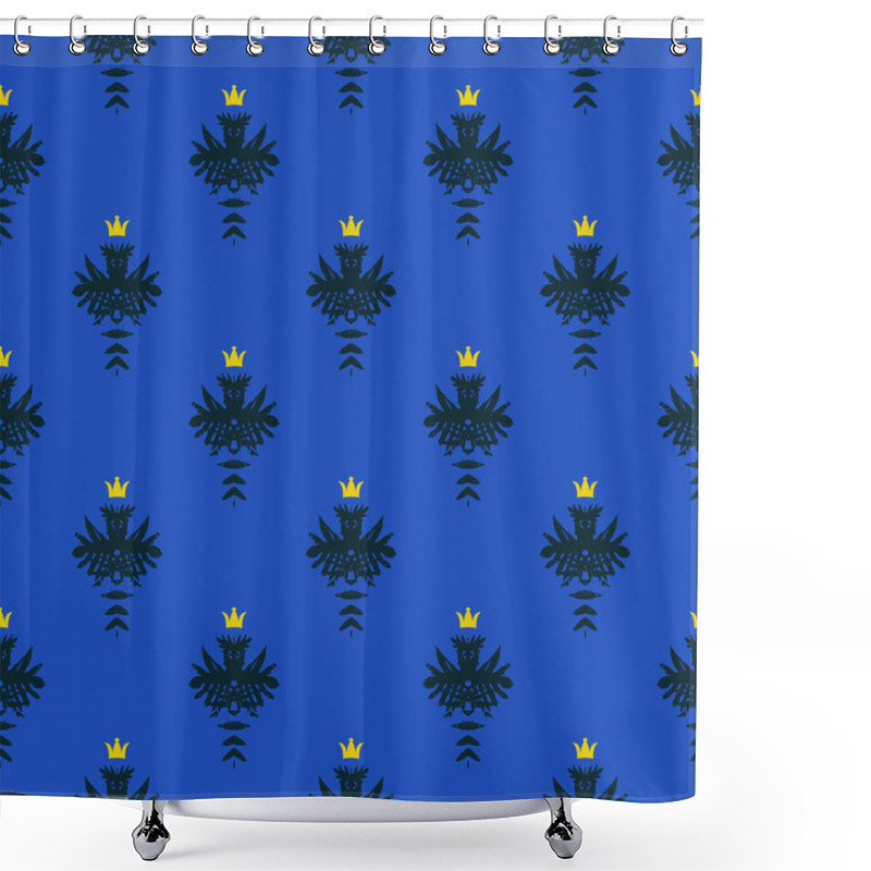 Personality  Elegant Rich Vector Pattern With Damask Motif Shower Curtains