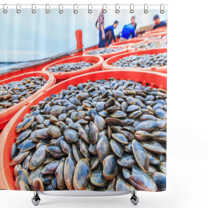 Personality  Shellfish On Fishing Vessels Shower Curtains