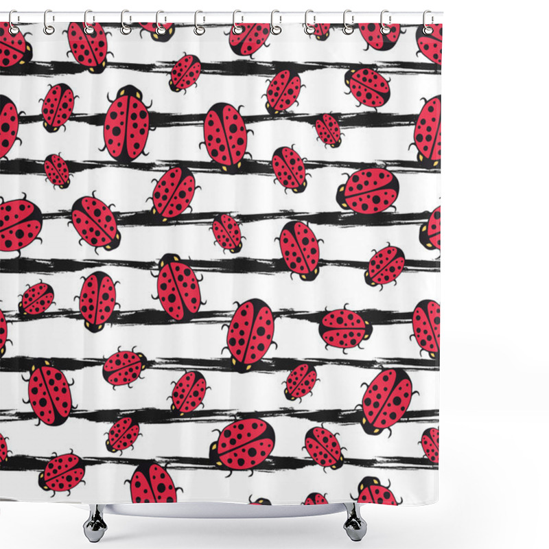 Personality  Red Bugs Set Shower Curtains