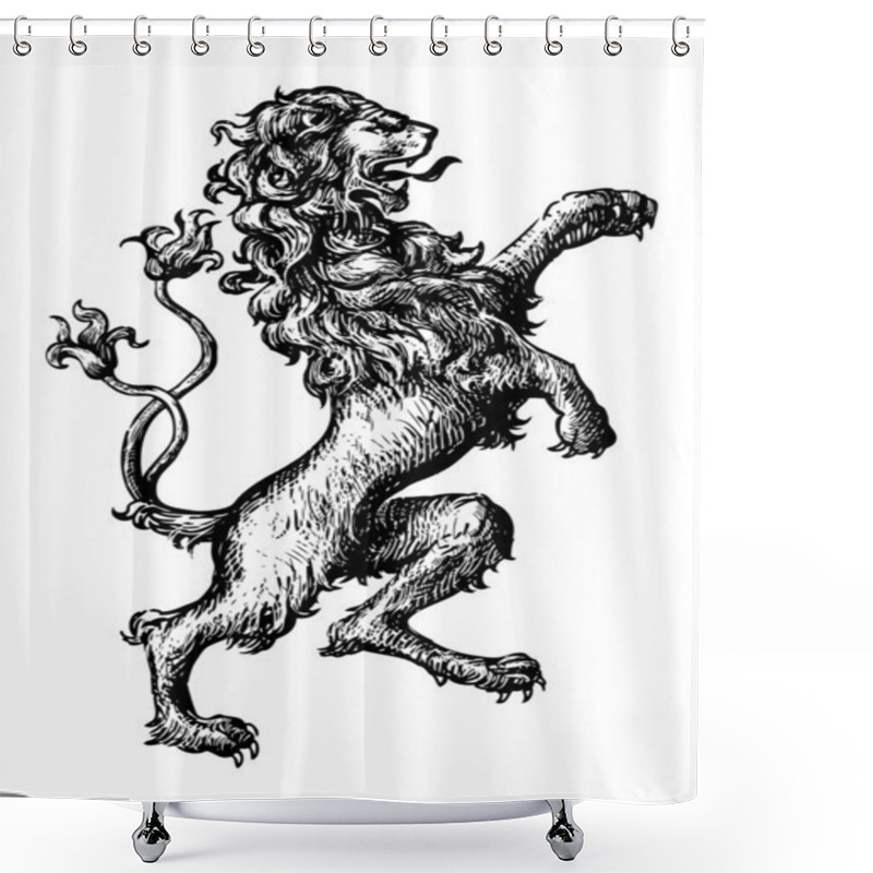 Personality  Regal Lion Shower Curtains