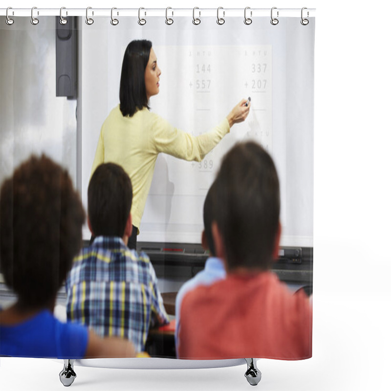 Personality  Teacher Standing In Class Using Interactive Whiteboard Shower Curtains