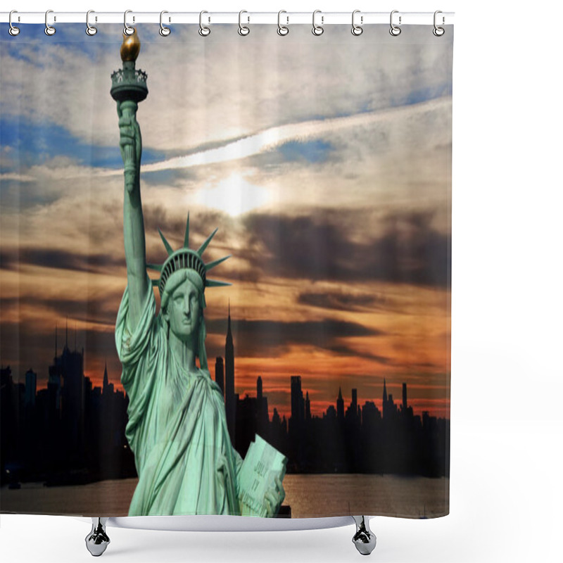 Personality  Early Sunrise Cityscape Skyline Silhouette, Usa Shower Curtains