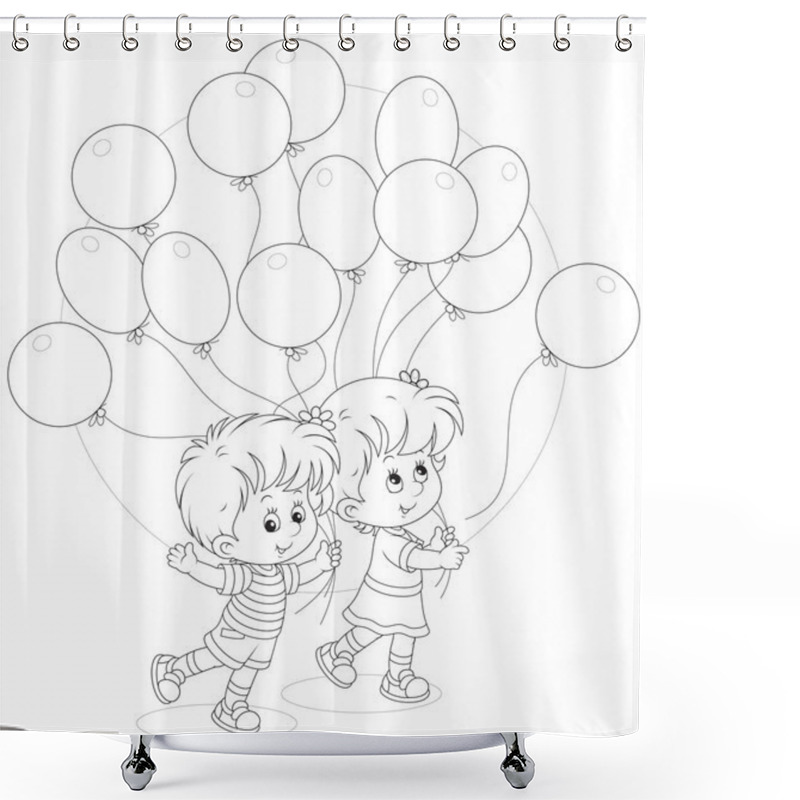 Personality  Children With Balloons Shower Curtains