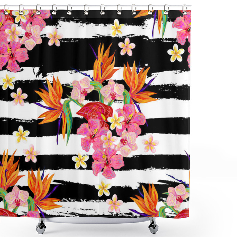 Personality  Seamless Tropical Fashion Pattern Shower Curtains