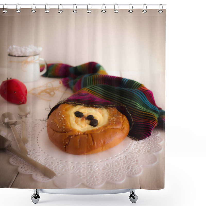 Personality  Mexican Artisanal Pulque Bread With Strawberry Shower Curtains