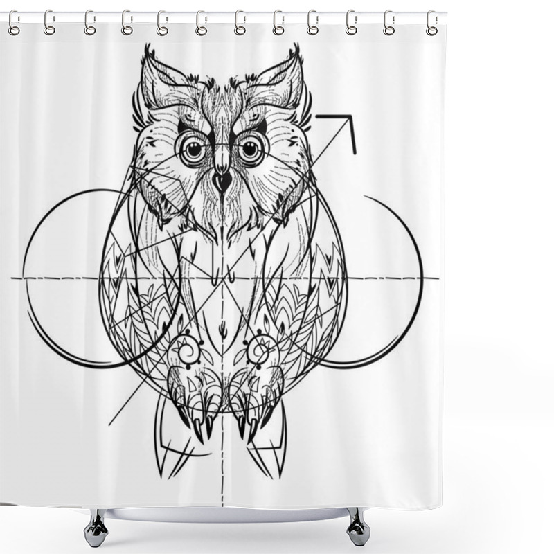 Personality  Bird Owl Head Triangular Icon Shower Curtains