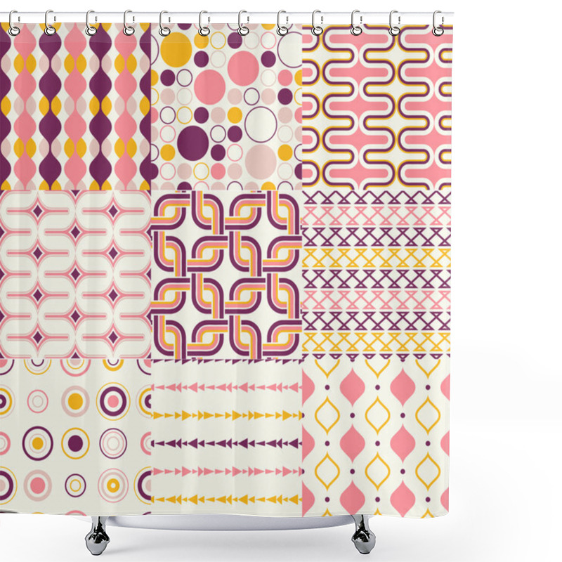 Personality  Retro Geometric Pattern Set Shower Curtains