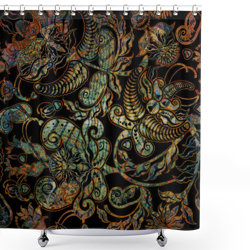 Personality  Oriental Floral Pattern On Black Background Shower Curtains