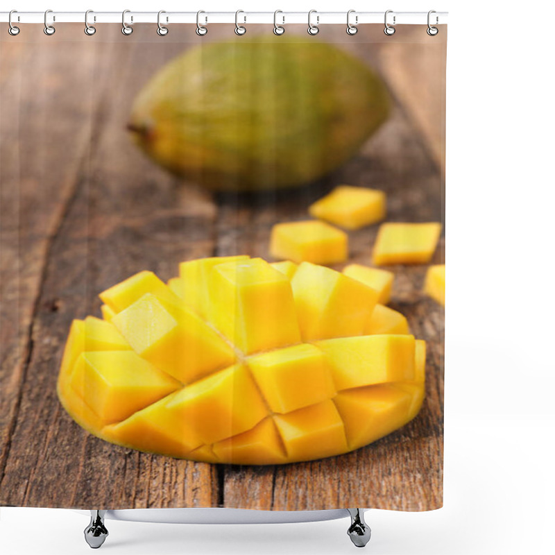 Personality  Fresh Ripe Mango Shower Curtains