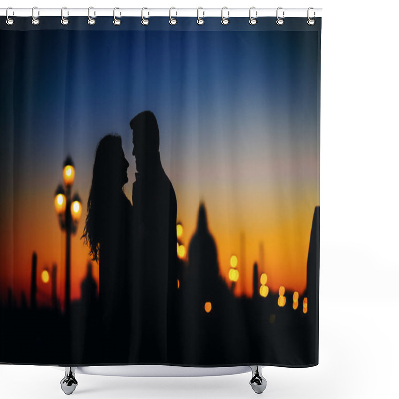 Personality  Silhouette Of Wedding Couple Shower Curtains