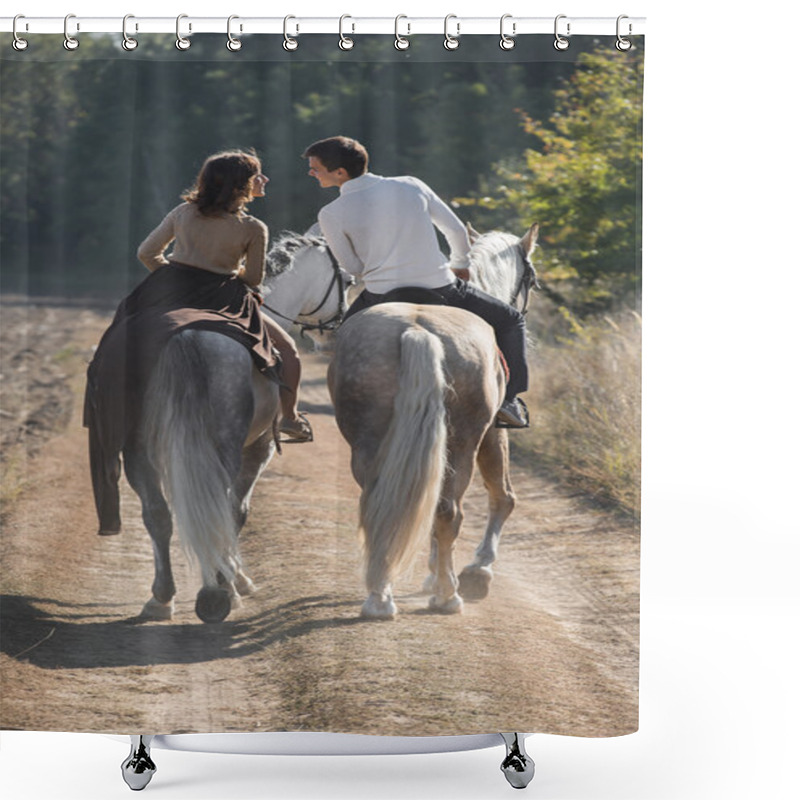 Personality  Romantic Couple Riding Shower Curtains