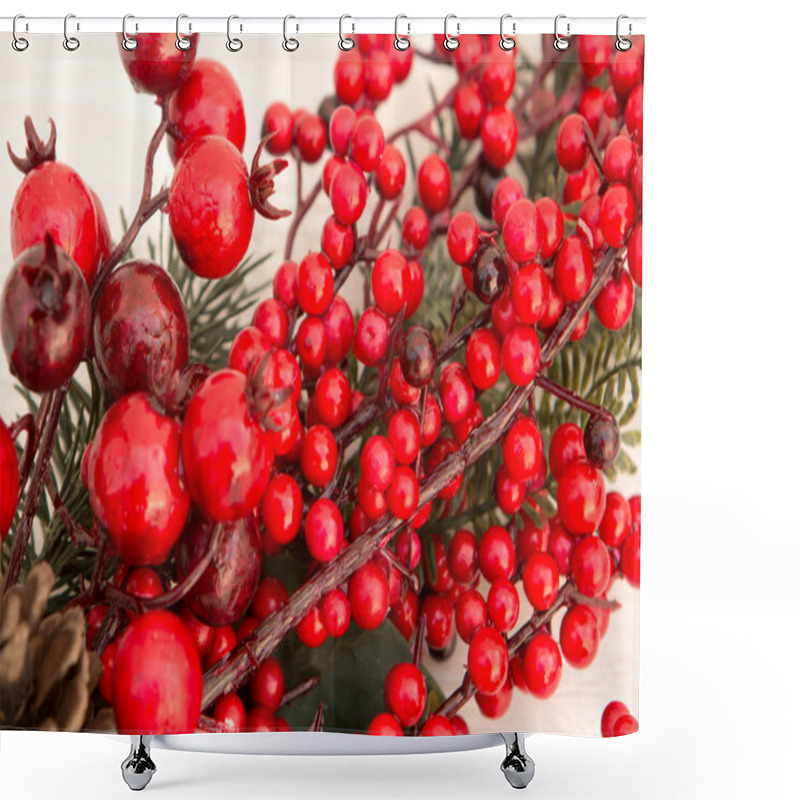 Personality  Red Fruits On The Branches Christmas For Decoration Shower Curtains