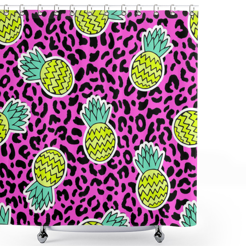 Personality  Seamless Pineapple Pattern Shower Curtains