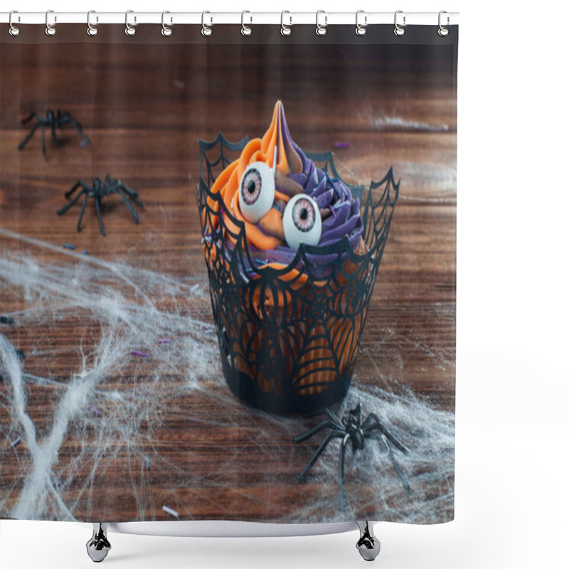 Personality  Halloween Cupcake With Eyes On Rustic Wooden Table Covered With  Shower Curtains