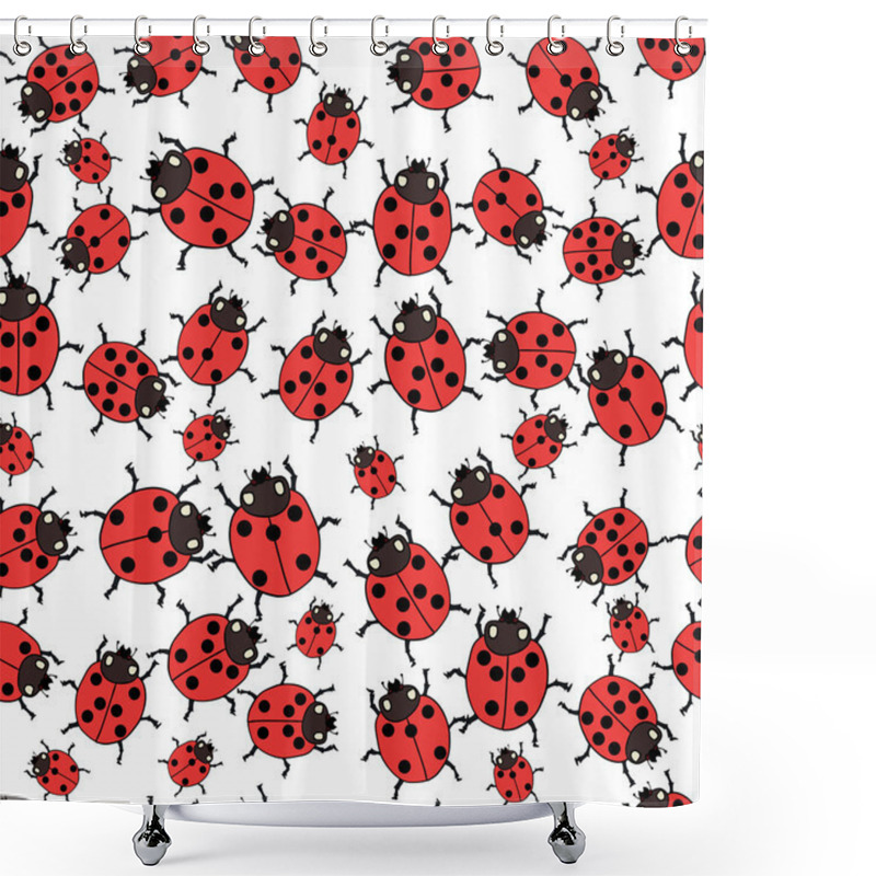 Personality  Seamless Pattern With Ladybugs Vector Shower Curtains