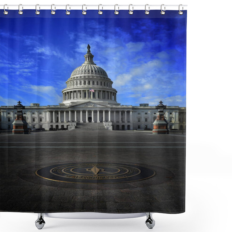 Personality  United States Capitol Building In Whashington DC With Flag Shower Curtains