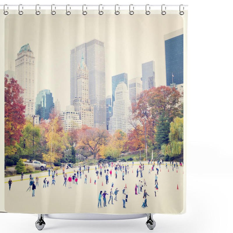 Personality  Ice Skaters In New York Central Park Shower Curtains