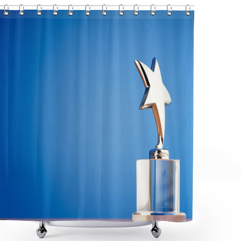 Personality  Star Award Against Gradient Background Shower Curtains