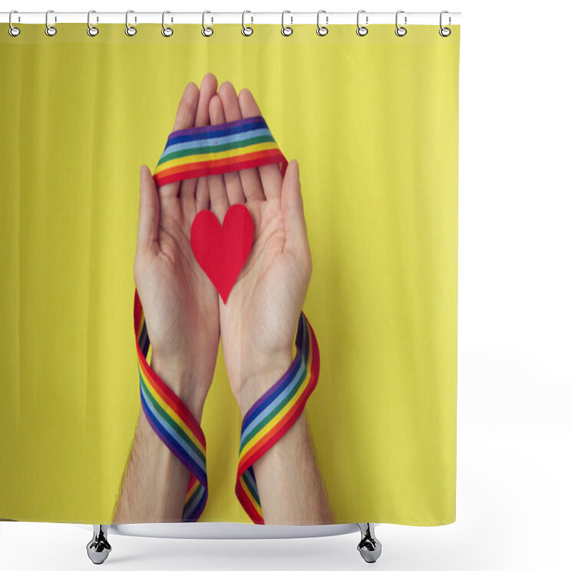 Personality  Male Hands With Rainbow Gay Pride LGBT Ribbon Wristband Holding Paper Red Heart On Yellow Background Shower Curtains