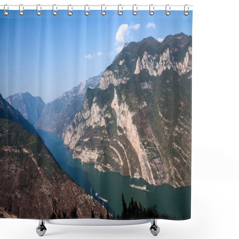 Personality  Yangtze River Three Gorges Wu Gorge Shower Curtains