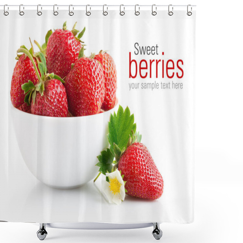 Personality  Strawberry Berry With Green Leaf And Flower Shower Curtains