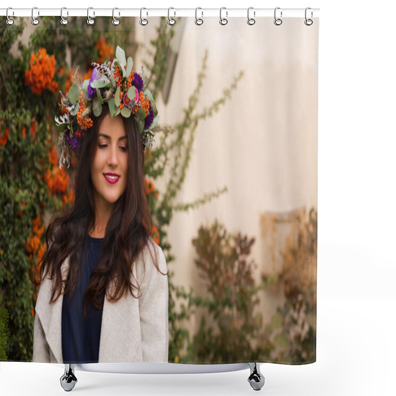 Personality  Pretty Woman In A Flower Crown Shower Curtains