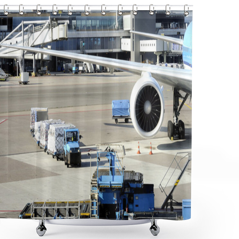 Personality  Airfreight Shower Curtains