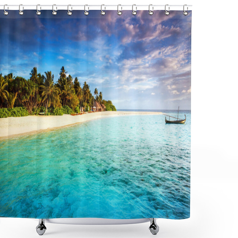 Personality  Beautiful Tropical Island Shower Curtains