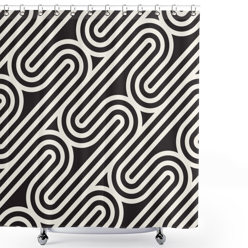 Personality  Vector Seamless Lattice Pattern. Modern Stylish Texture With Monochrome Trellis. Repeating Geometric Grid. Simple Graphic Background.  Shower Curtains