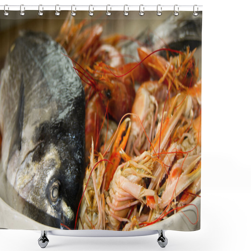 Personality  Fresh Fish Of The Mediterranean Shower Curtains