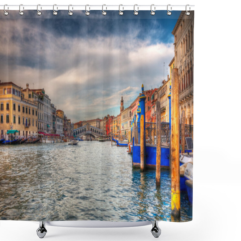 Personality  Venice Cityscape Shower Curtains