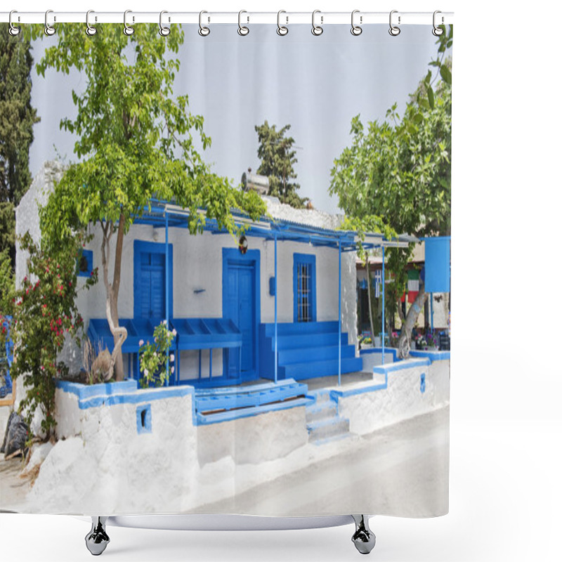 Personality  Old Greek Village House Shower Curtains