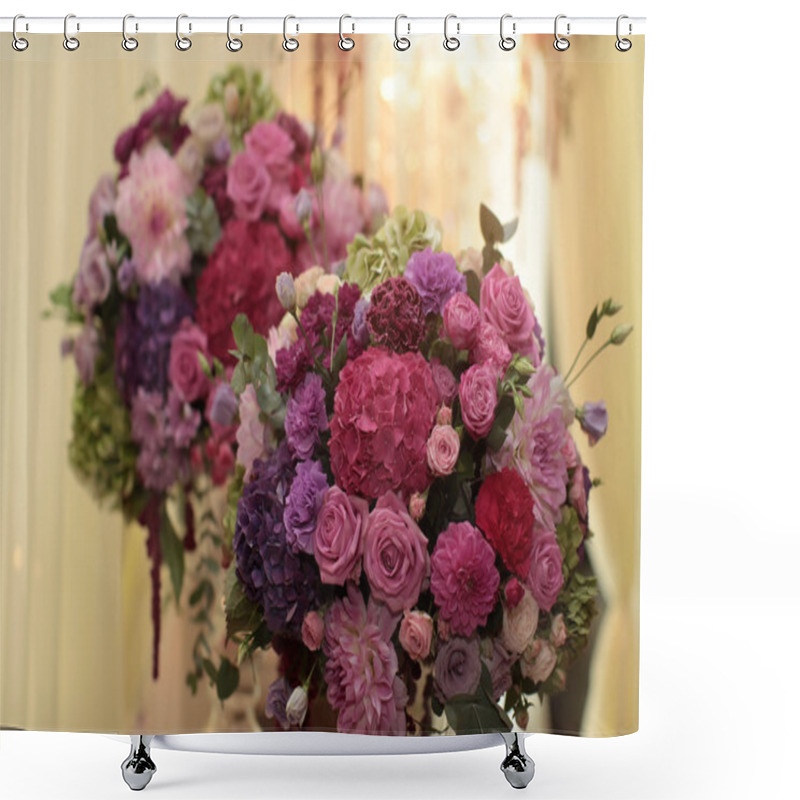 Personality  Bright Bouquets Indoor Shower Curtains