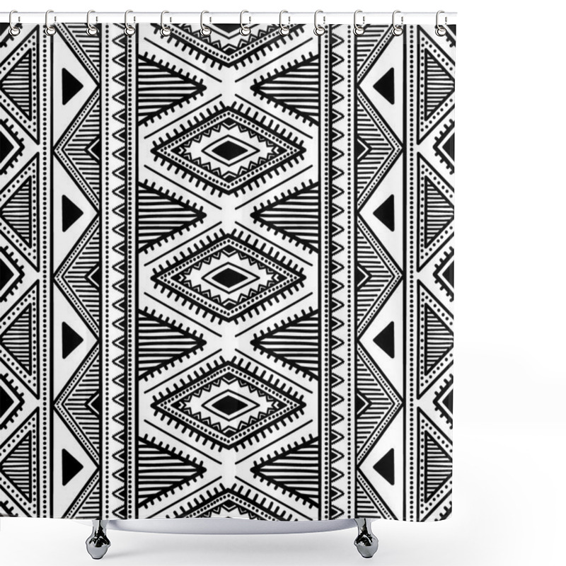 Personality  Seamless Ethnic Pattern. Black And White Vector Illustration. Shower Curtains