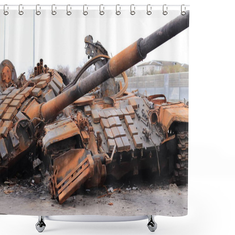 Personality  Ukraine, Kalynivka, Kyiv Oblast - 04.25.2022: Broken Burnt Tank. Destroyed Military Equipment. Consequences Of Russia's Invasion Of Ukraine Shower Curtains