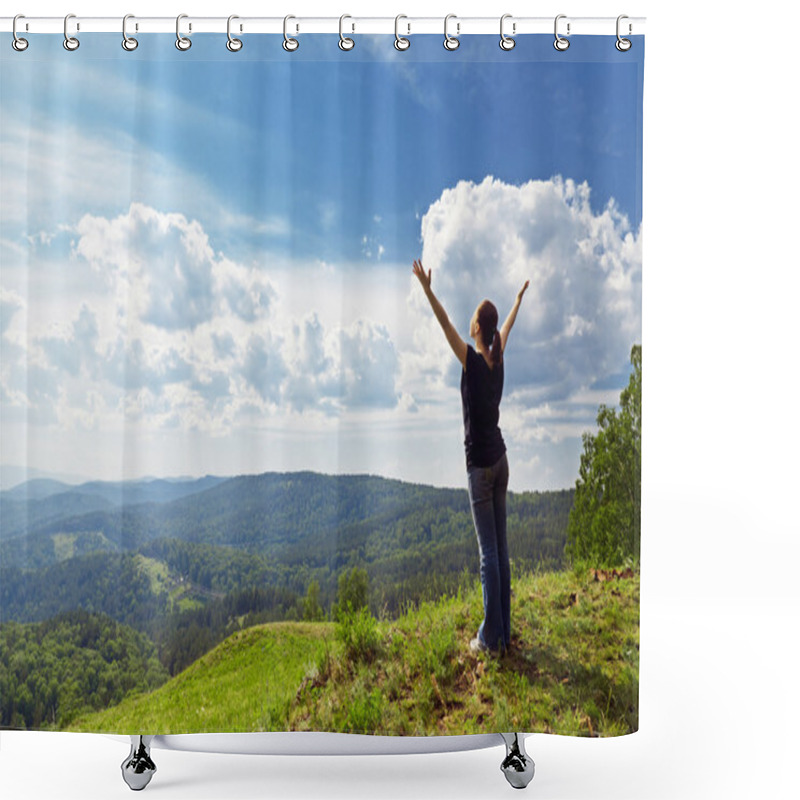 Personality  Freedom Shower Curtains