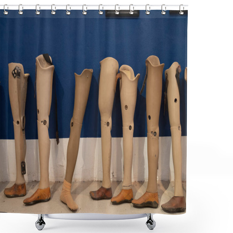 Personality  Artificial Legs For Limbs Loss Replacement Shower Curtains