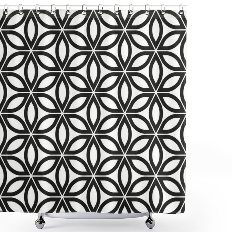 Personality  Seamless Abstract Geometric Flower Pattern. Shower Curtains