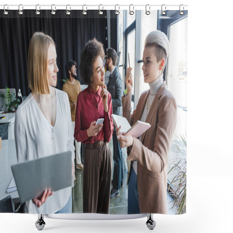 Personality  Woman With Notebook And Pen Talking To Multiethnic Colleagues In Advertising Agency Shower Curtains