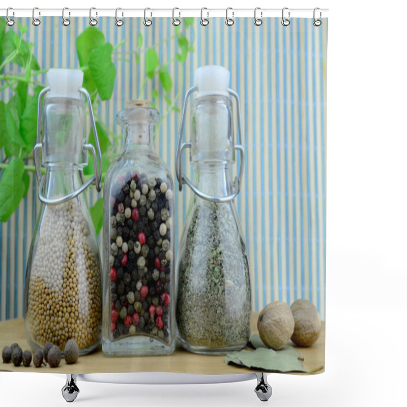 Personality  Allspice Shower Curtains