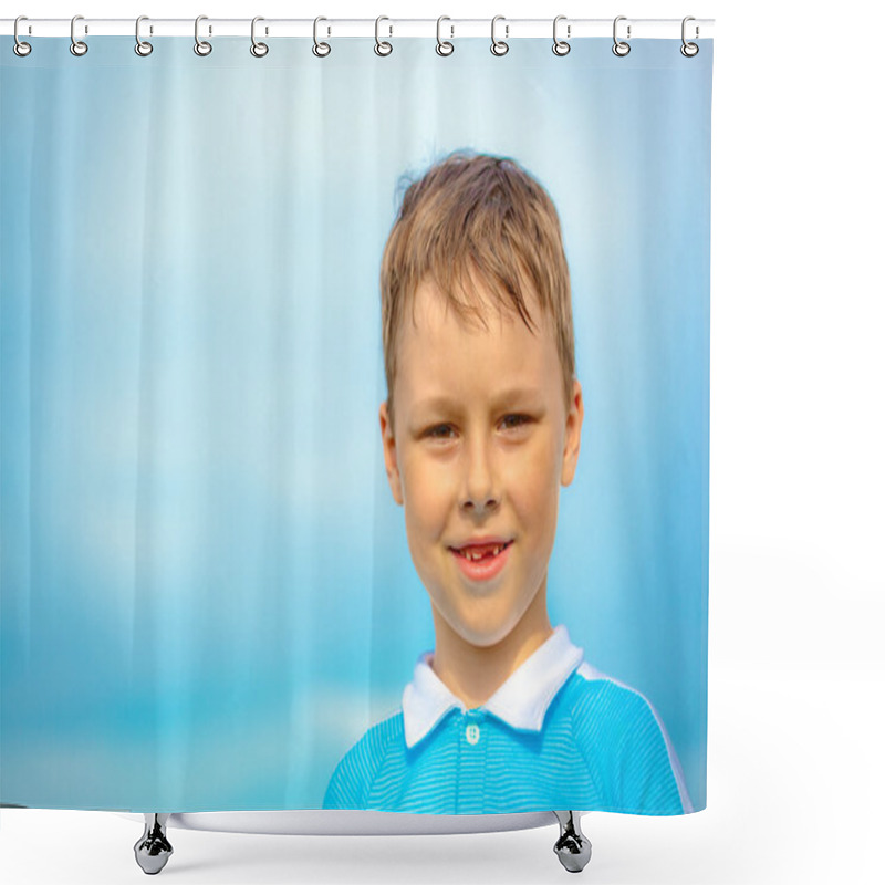 Personality  Smiling Toothless Caucasian Child Boy Shower Curtains