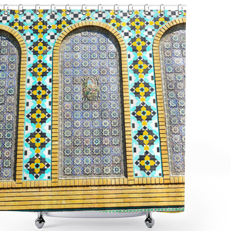 Personality  In Iran The Old Decorative    Tiles  Shower Curtains