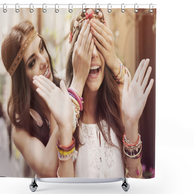 Personality  Surprise For The Best Friend Shower Curtains