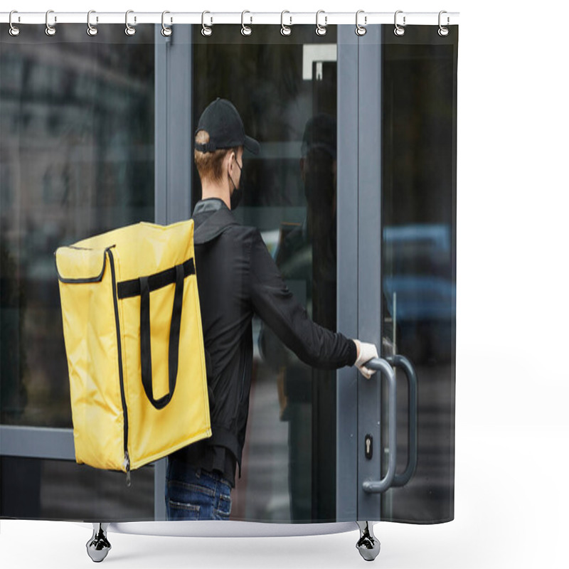 Personality  A Delivery Person Wearing Gloves And A Mask Is Entering An Office Building With A Bright Yellow Bag. Shower Curtains