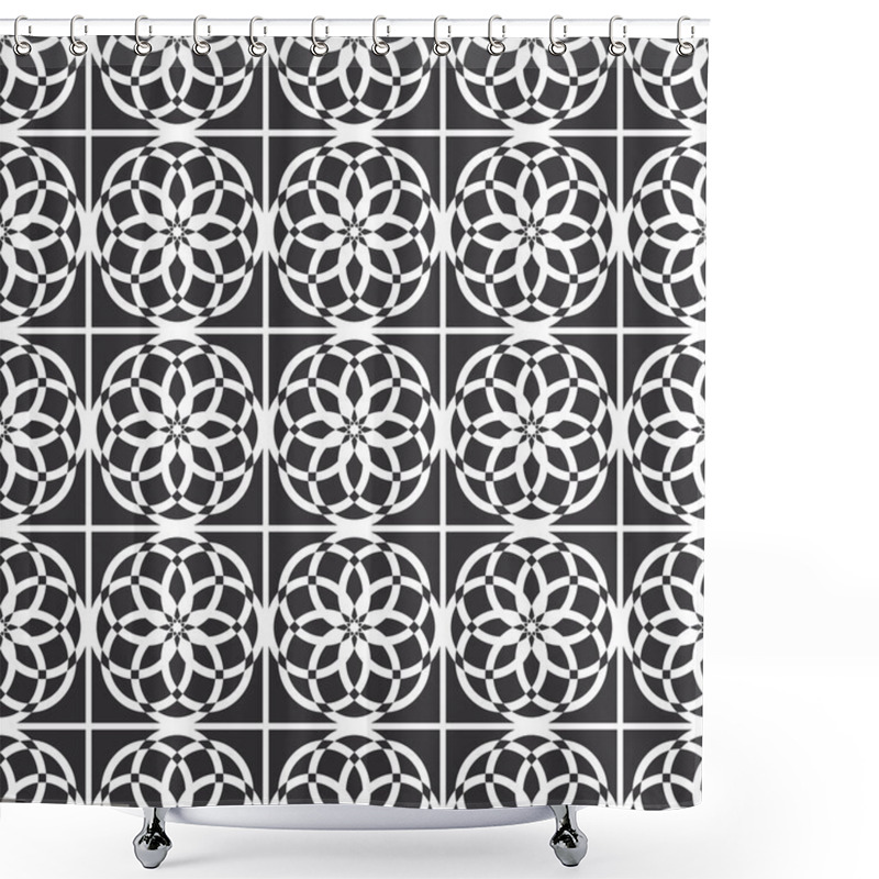 Personality  Arabic Oriental Seamless Pattern Shower Curtains