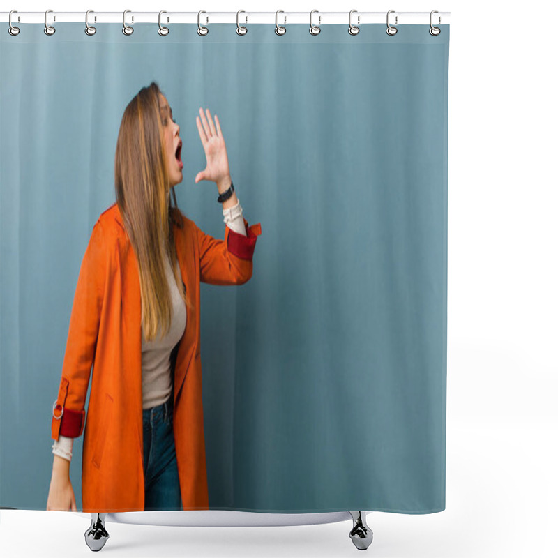 Personality  Young  Pretty Woman Yelling Loudly And Angrily To Copy Space On The Side, With Hand Next To Mouth Shower Curtains