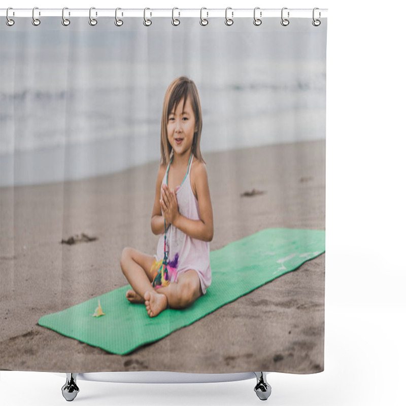 Personality  Asian Kid Shower Curtains