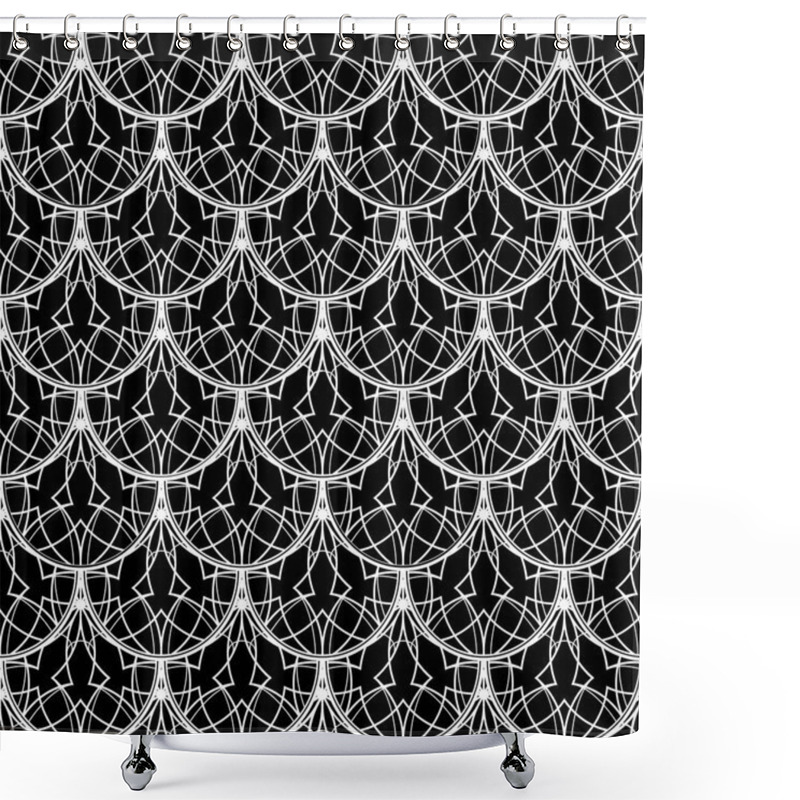 Personality  Stylish Monochrome Pattern From Overlapping Circles. Black And White Seamless Geometric Pattern Shower Curtains