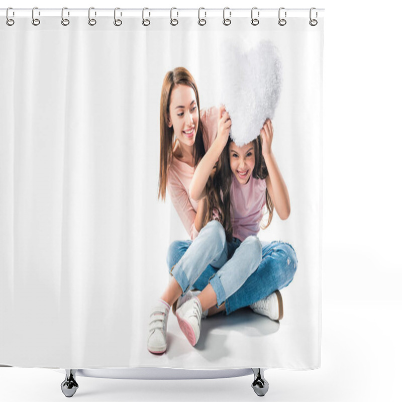 Personality  Mother And Daughter Playing With Pillow Shower Curtains